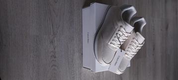 Nieuw Calvin klein sneakers, maat 38 beschikbaar voor biedingen
