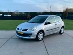 Renault Clio 1.2 16V 75 pk 3D 2008 Grijs, Voorwielaandrijving, 535 kg, 74 pk, 4 cilinders