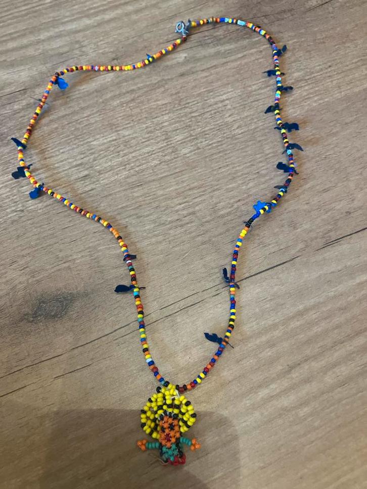 Kleurrijke kralenketting met hanger, Sieraden, Tassen en Uiterlijk, Kettingen, Gebruikt, Overige materialen, Overige kleuren, Met hanger