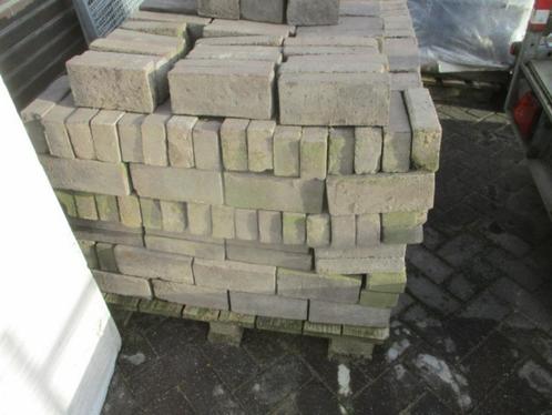 gebakken klinkers * waalformaat stenen * terrastegels 60x 60, Tuin en Terras, Tegels en Klinkers, Zo goed als nieuw, Klinkers