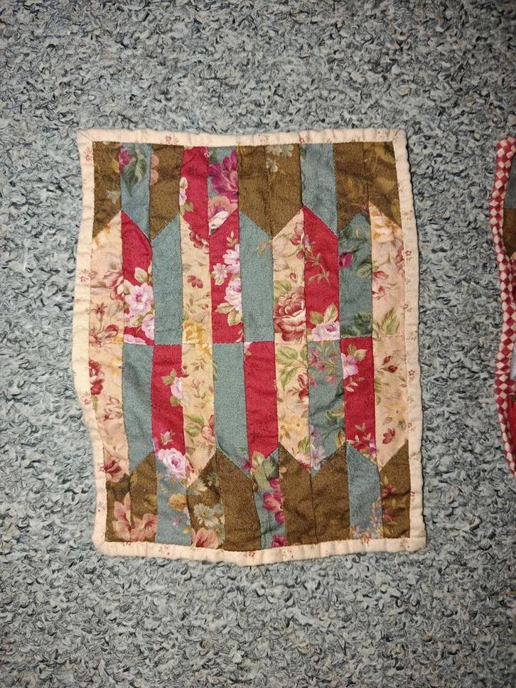 Poppenhuis Dekentje/Vloerkleed, Antiek en Kunst, Antiek | Kleden en Textiel, Ophalen of Verzenden