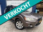 Mitsubishi Outlander 2.4 Edition Two 170 pk 4WD Automaat 7-p, Auto's, Mitsubishi, Automaat, Euro 5, Beige, 4 cilinders
