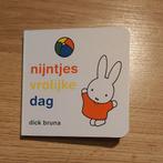Kartonnen boekje nijntjes vrolijke dag, Ophalen of Verzenden, Zo goed als nieuw, Dick Bruna, 1 tot 2 jaar