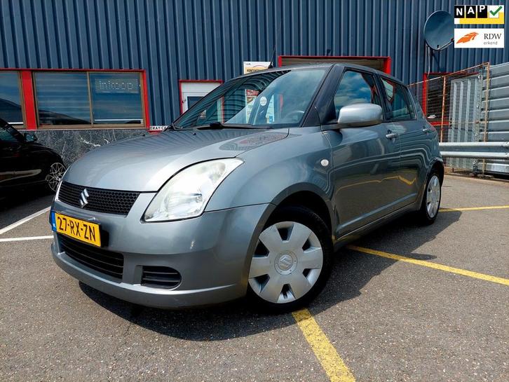 Suzuki Swift 1.3 GLS // AIRCO / RADIO/CD / ELEKTR. RAMEN / N, Auto's, Suzuki, Bedrijf, Te koop, Swift, ABS, Airbags, Airconditioning