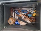 divers gereedschap, Ophalen