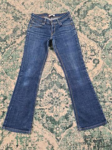 572 Levi's bootcut W26 L30 WMN Tulsi2630 Blauw
 beschikbaar voor biedingen