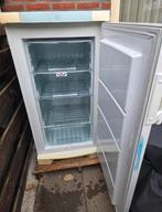 Goedwerkende electrolux Vrieskast, Witgoed en Apparatuur, Vriezers en Diepvrieskisten, Gebruikt, 120 tot 140 cm, Ophalen, Vrieskast