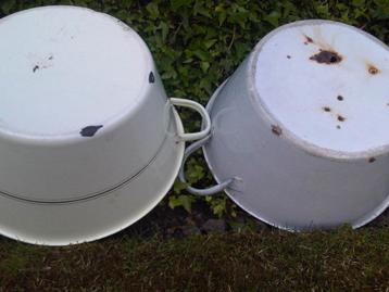 Emaille wasteil / bekken (2st) beschikbaar voor biedingen