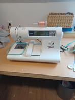 Brother Borduurmachine PE-200 Snoopy, Hobby en Vrije tijd, Naaimachines en Toebehoren, Ophalen