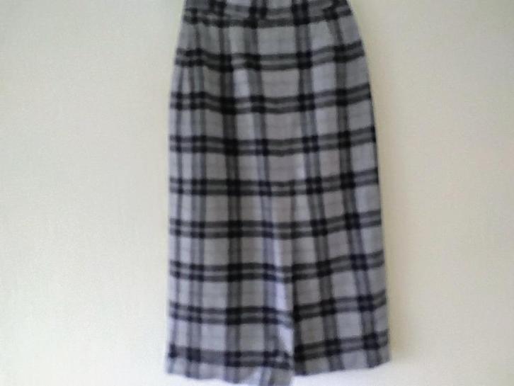 Grijze wollen kokerrok, rok met chic ruitpatroon maat 36, Kleding | Dames, Rokken, Zo goed als nieuw, Maat 36 (S), Grijs, Knielengte