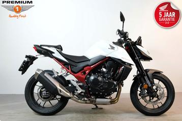 Honda CB 750 HORNET (bj 2025) beschikbaar voor biedingen