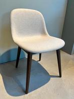 Muuto Fiber Side, Stof Wooly grijs, Vierpoot dark eiken, Zo goed als nieuw, Stof, Ophalen, Scandinavische stijl