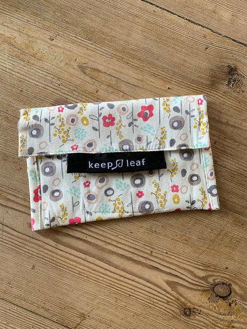 Herbruikbaar boterhamzakje – Keep Leaf – bloemenprint, Huis en Inrichting, Keuken | Textiel, Zo goed als nieuw, Overige typen