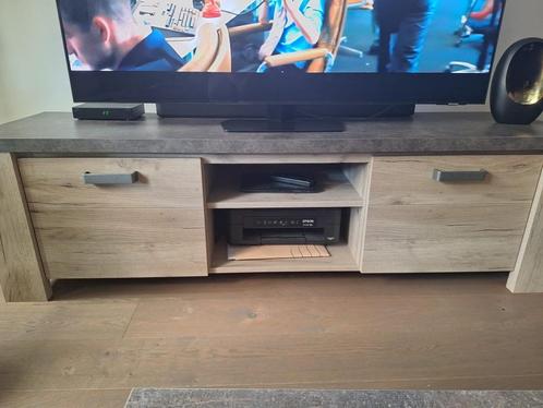 Tv meubel, Huis en Inrichting, Kasten | Televisiemeubels, Gebruikt, Minder dan 100 cm, 150 tot 200 cm, 25 tot 50 cm, Ophalen