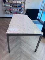Eettafel met metalen frame, Huis en Inrichting, Tafels | Eettafels, Ophalen, Zo goed als nieuw, Rechthoekig, 50 tot 100 cm