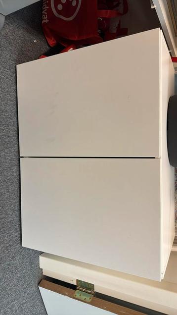 Ikea witte wand/ophangkast