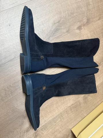 Tommy hilfiger dameslaarzen maat 38 beschikbaar voor biedingen