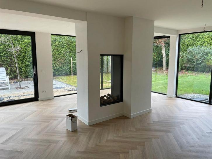 PVC vloer laten leggen ! A merken tegen de beste prijzen !, Diensten en Vakmensen, Vloerleggers en Parketteurs