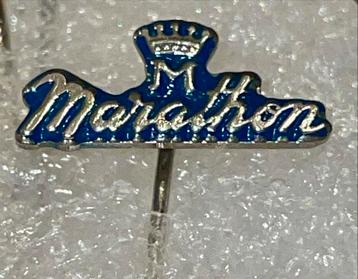 Marathon Speldje / Pin beschikbaar voor biedingen