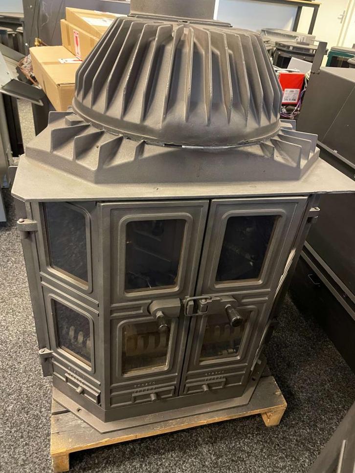 Dovre houtkachel volledig gietijzer., Huis en Inrichting, Kachels, Gebruikt, Vrijstaand, Houtkachel, Hout, Ophalen