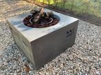Happy Cocooning Vuurtafel/gashaard Vierkant met BBQ/grill, Ophalen, Zo goed als nieuw
