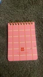 Boekje, Ophalen of Verzenden, Zo goed als nieuw