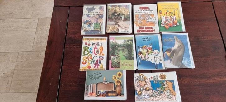 106 stuks Wenskaarten diverse (in een koop), Diversen, Wenskaarten, Ophalen