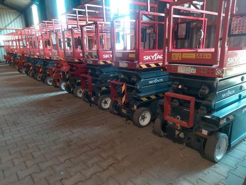 Skyjack SJIII 3219 schaarhoogwerker  hoogwerker bj2018 2013, Zakelijke goederen, Machines en Bouw | Liften, Steigers en Ladders