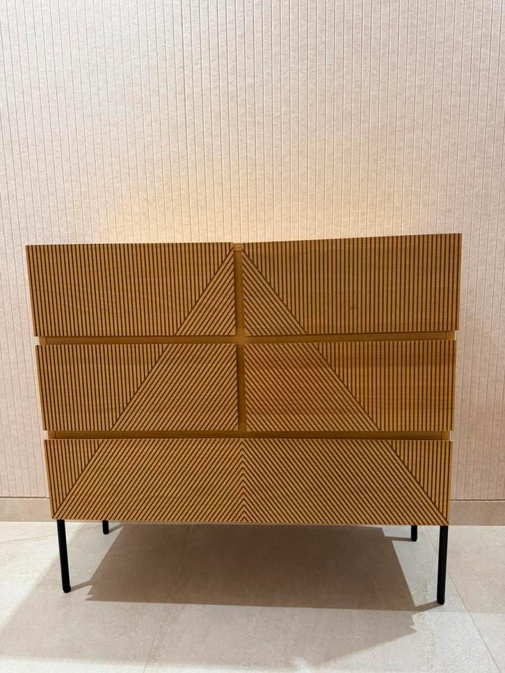 Ladekast, dressoir, commode licht eiken, stevig kwaliteit, Huis en Inrichting, Kasten | Ladekasten, Zo goed als nieuw, Minder dan 100 cm