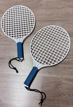 2 kunststof tennisrackets., Ophalen, Zo goed als nieuw