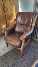 Fijne leren fauteuil, Huis en Inrichting, Fauteuils, Ophalen, Gebruikt, Eiken met leren bekleding, 75 tot 100 cm