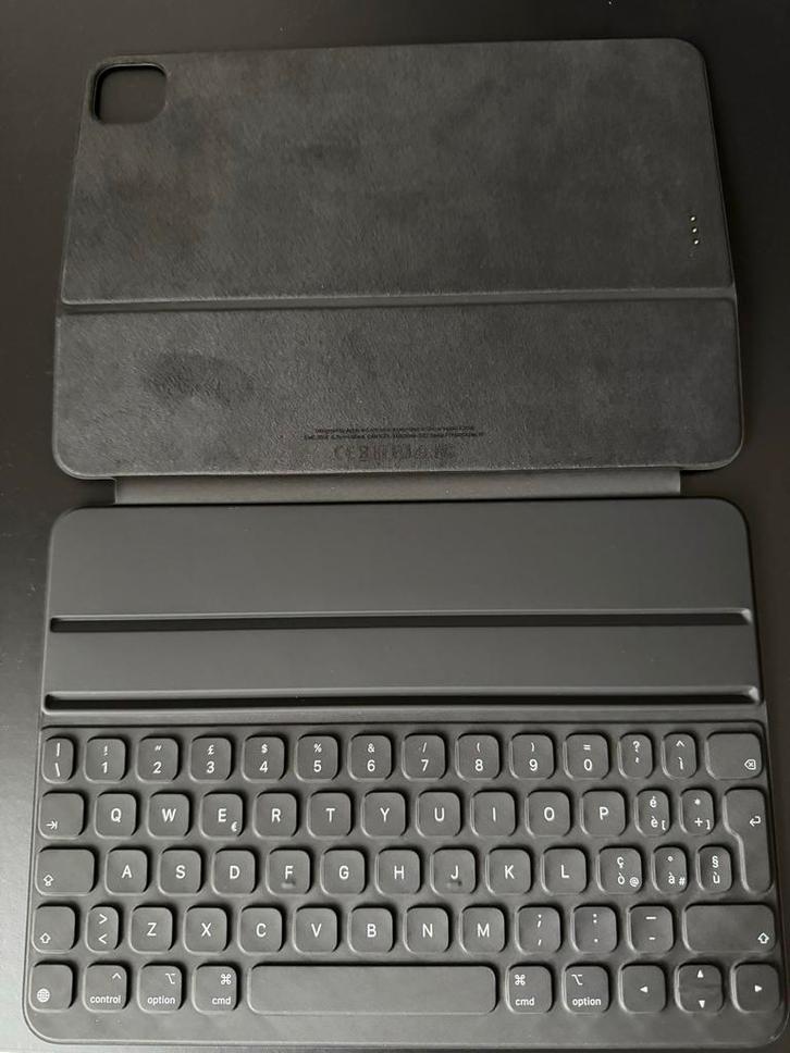 Apple iPad Smart Keyboard 11 inch - Nieuw, Computers en Software, Toetsenborden, Nieuw, Qwerty, Draadloos, Opvouwbaar, Ophalen of Verzenden