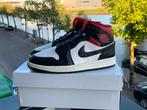 Jordan 1 mid Gym Red Panda women’s maat 39, Nike Air Jordan, Nieuw, Ophalen of Verzenden, Sneakers of Gympen
