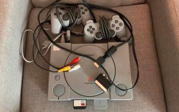 PlayStation 1 incl. games beschikbaar voor biedingen
