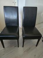 2 eetkamer stoelen donkerbruin leder., Huis en Inrichting, Stoelen, Ophalen, Gebruikt, Twee, Bruin