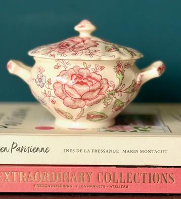 Johnson Bros Rose Chintz Pink suikerpot beschikbaar voor biedingen