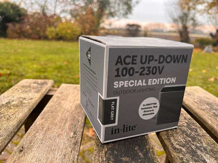 In-Lite Ace Up-Down 100-230V Flat Grey Wandlamp, Tuin en Terras, Buitenverlichting, Nieuw, Wandlamp, Aluminium, Minder dan 50 watt
