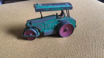 DINKY TOYS AVELING BARFORD STOOMWALS STRAK ,WEINIG LAK beschikbaar voor biedingen