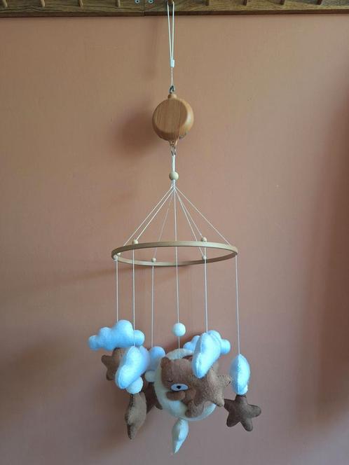 Schattige muziekmobiel met muziekboxje, Kinderen en Baby's, Kinderkamer | Inrichting en Decoratie, Zo goed als nieuw, Overige typen