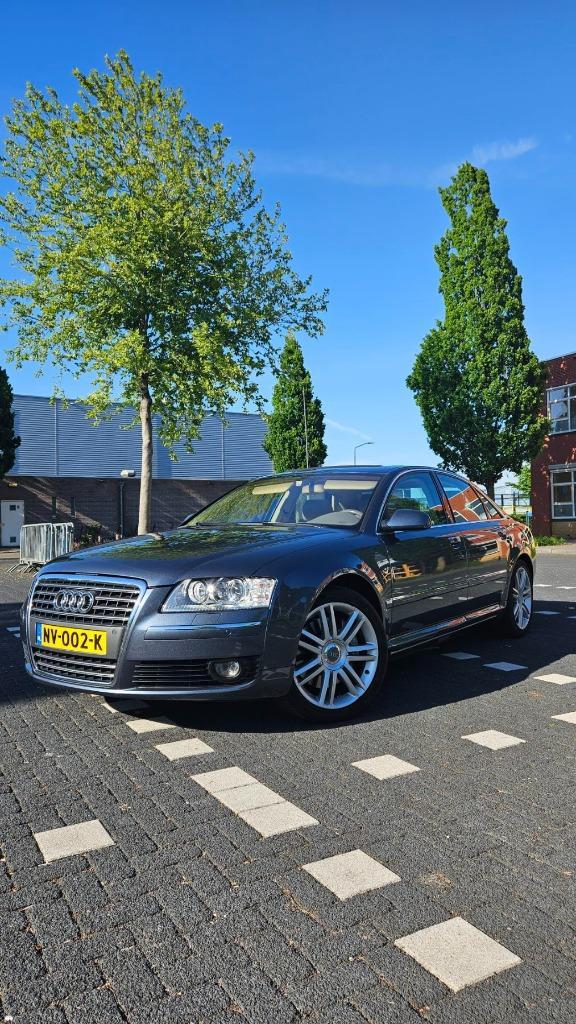 Audi A8 4.2 Quattro 246KW AUT 2002 Grijs, Auto's, Audi, Particulier, A8, 4x4, ABS, Airbags, Boordcomputer, Centrale vergrendeling