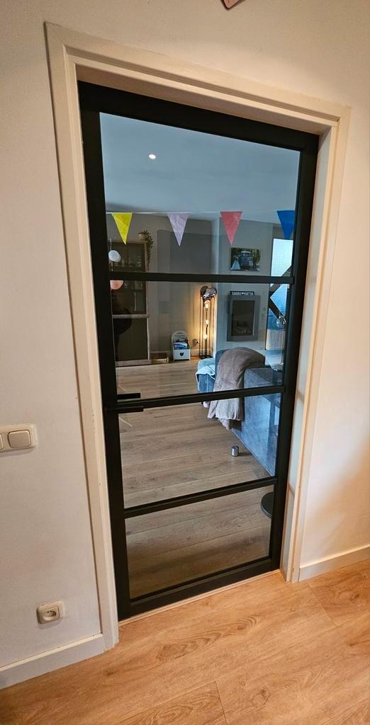 Arne en Bodil binnendeur Nova NDB900 met rookglas, Doe-het-zelf en Verbouw, Deuren en Horren, Zo goed als nieuw, Binnendeur, Minder dan 200 cm