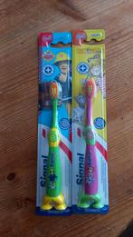 Tandenborstel jongen en meisje.
Leeftijd 0_6 jaar., Ophalen of Verzenden, Nieuw, Tandenborstel