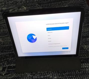 Microsoft Surface GO 3 beschikbaar voor biedingen