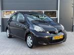 Toyota AYGO 1.0-12V NOW 5-DEURS * APK 08-2025 * AIRCO ELEKTR, Auto's, Toyota, Voorwielaandrijving, Euro 5, Gebruikt, 4 stoelen