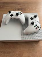 Xbox One S console 1 TB + tweede controller + gratis F1 2021, Spelcomputers en Games, Spelcomputers | Xbox One, Xbox One, Met 2 controllers