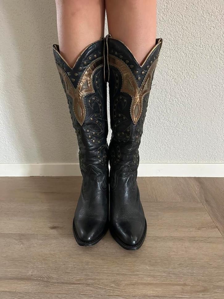 Sandra leren laarzen maat 40, Kleding | Dames, Schoenen, Zo goed als nieuw, Hoge laarzen, Zwart, Ophalen of Verzenden