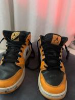 Yellow mid jordan,Blue mid jordan,Black jordan nike., Kleding | Heren, Schoenen, Ophalen, Overige kleuren, Nike Jordan, Gedragen