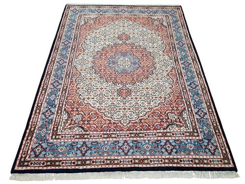 Handgeknoopt oosters Moud tapijt medallion blue 199x250cm, Huis en Inrichting, Stoffering | Tapijten en Kleden, Zo goed als nieuw