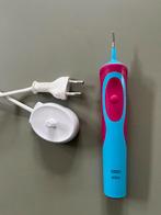 Oral B elektrische kindertandenborstel incl oplader, Sieraden, Tassen en Uiterlijk, Uiterlijk | Mondverzorging, Ophalen, Gebruikt