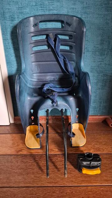 Fiets kinderzitje achter beschikbaar voor biedingen